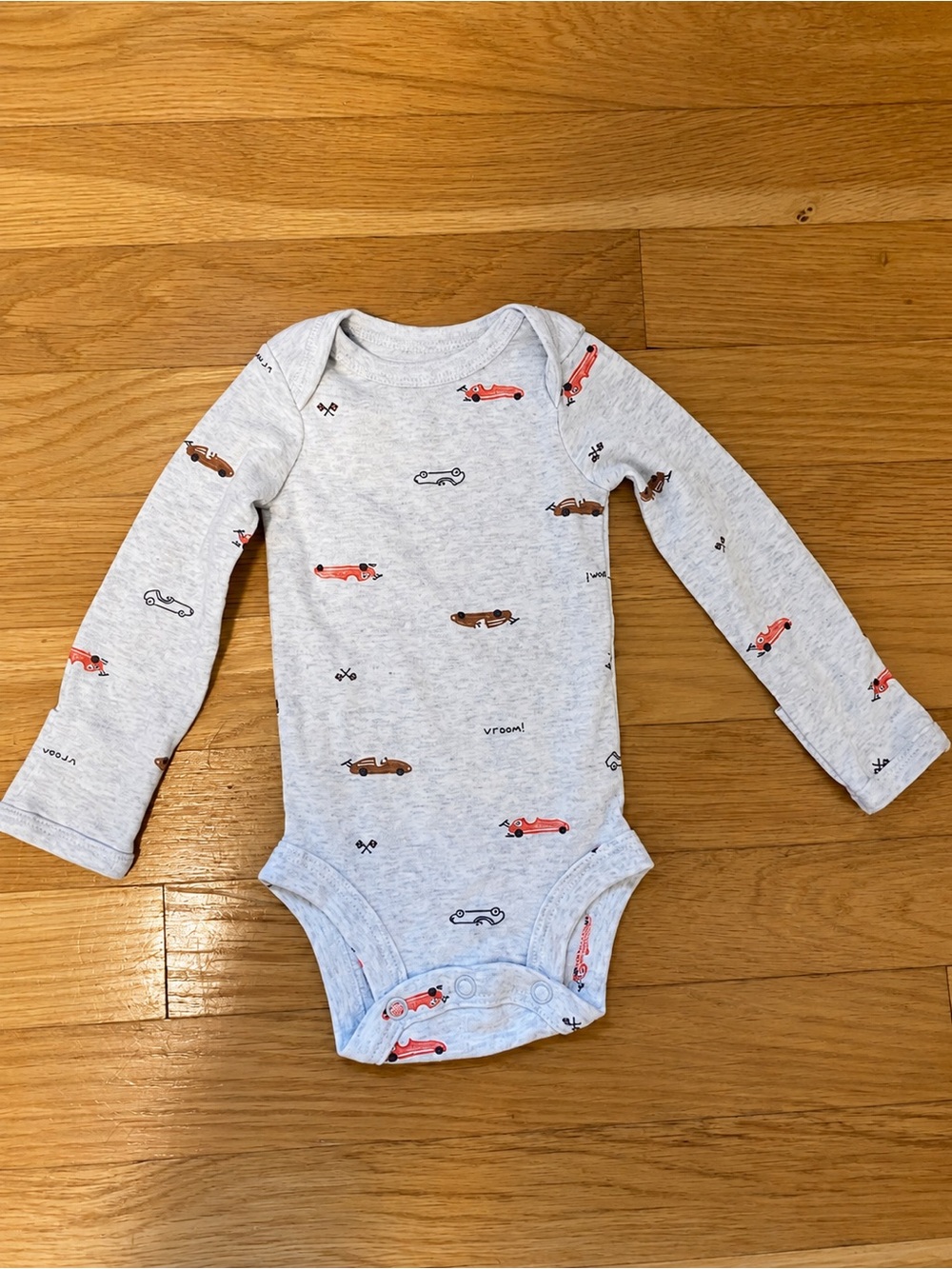 Carter’s Baby Boy Newborn NB 5-Piece Clothing Lot - Picture 3 of 6